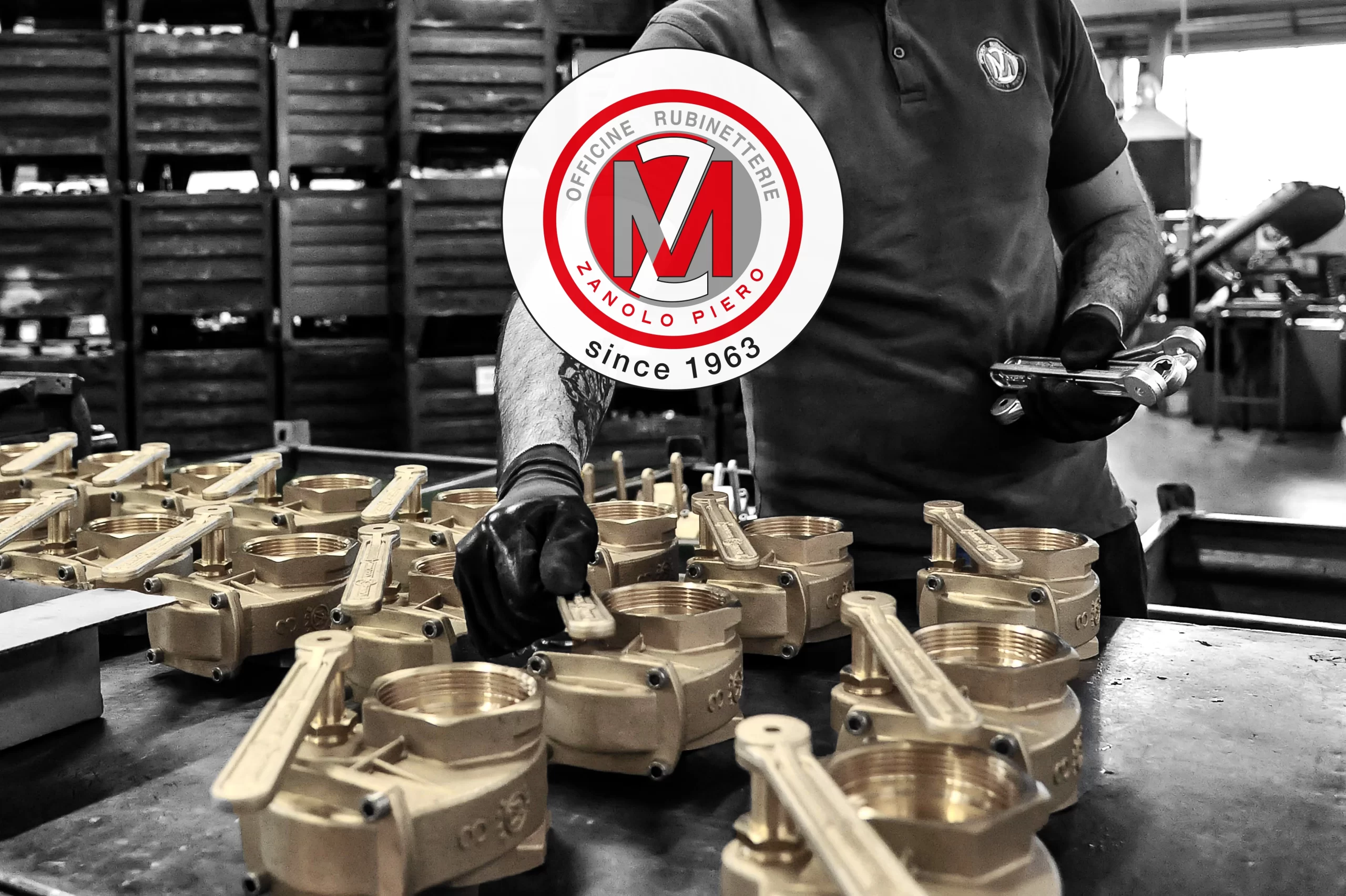 Brass gate valves with an integrated body‑heating system, designed for use on slurry transport tanks.